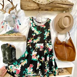 Floral boho dress w prairie gardenia vibe
